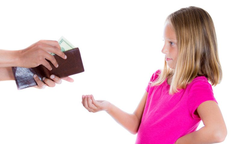 how rich people teach their kids about money - give allowance